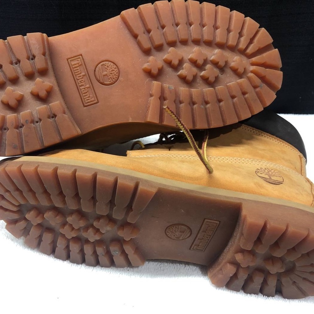 Timberlands - Picture 3 of 3